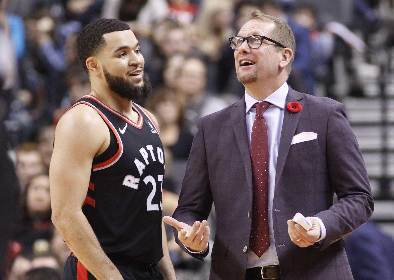 班牙中场 班牙中场